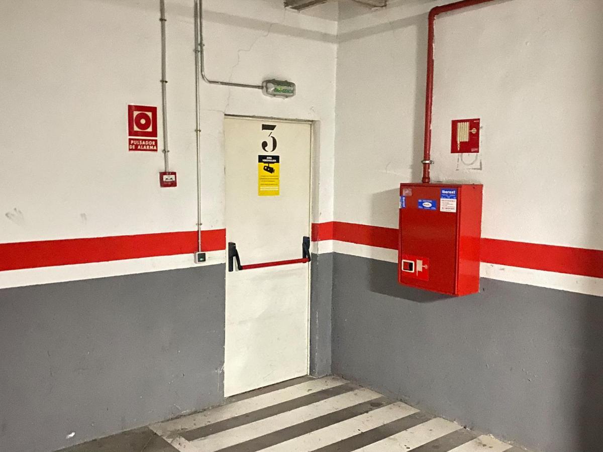 Aires De Toledo-Parque Warner Y Madrid En Familia Leilighet Eksteriør bilde