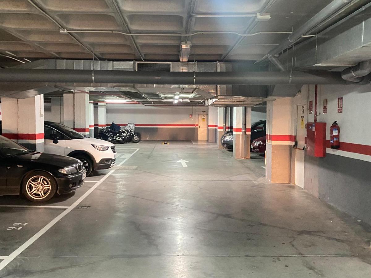 Aires De Toledo-Parque Warner Y Madrid En Familia Leilighet Eksteriør bilde