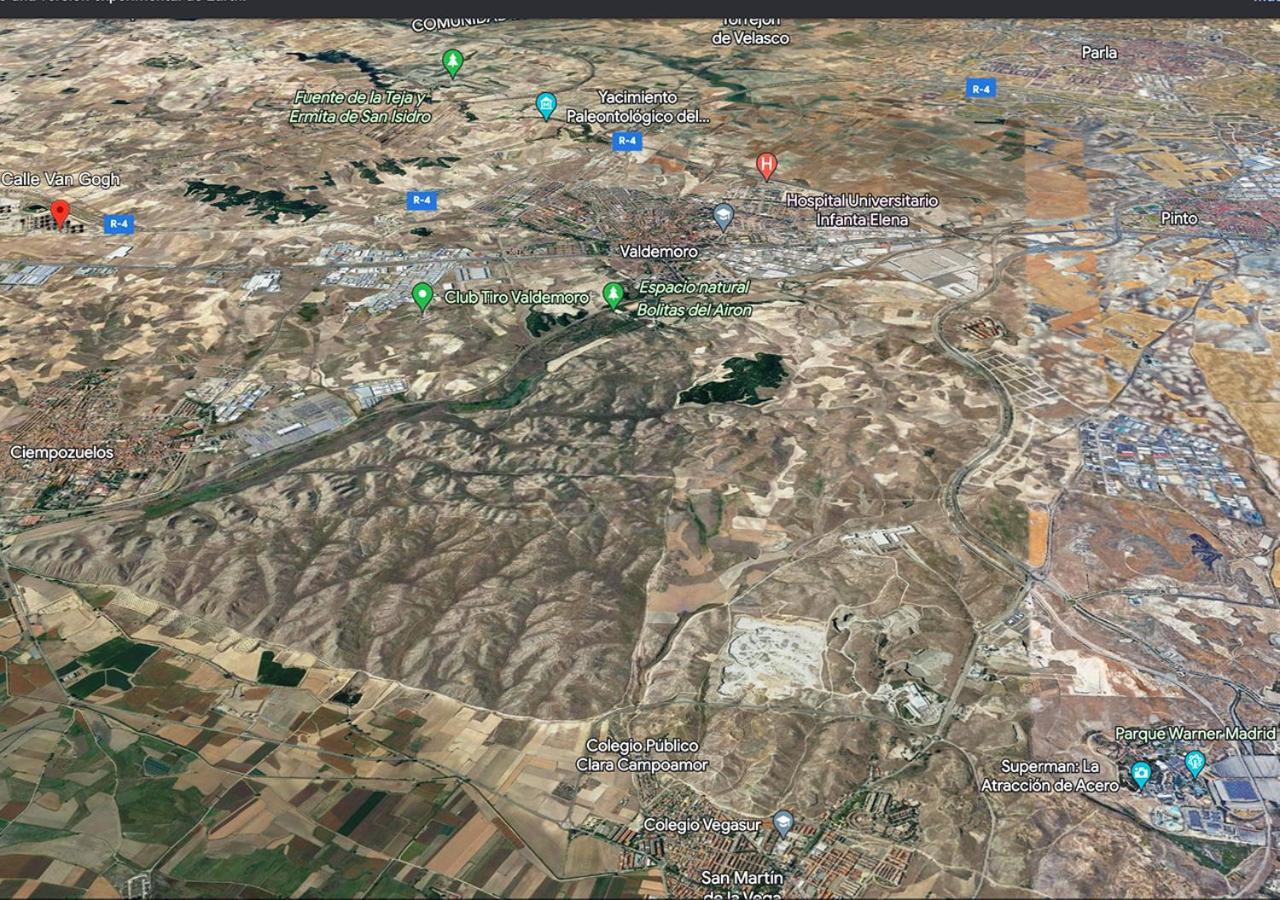 Aires De Toledo-Parque Warner Y Madrid En Familia Leilighet Eksteriør bilde