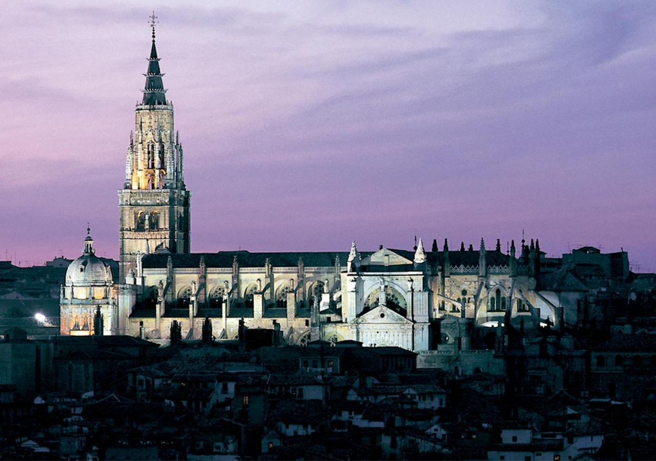 Aires De Toledo-Parque Warner Y Madrid En Familia Leilighet Eksteriør bilde