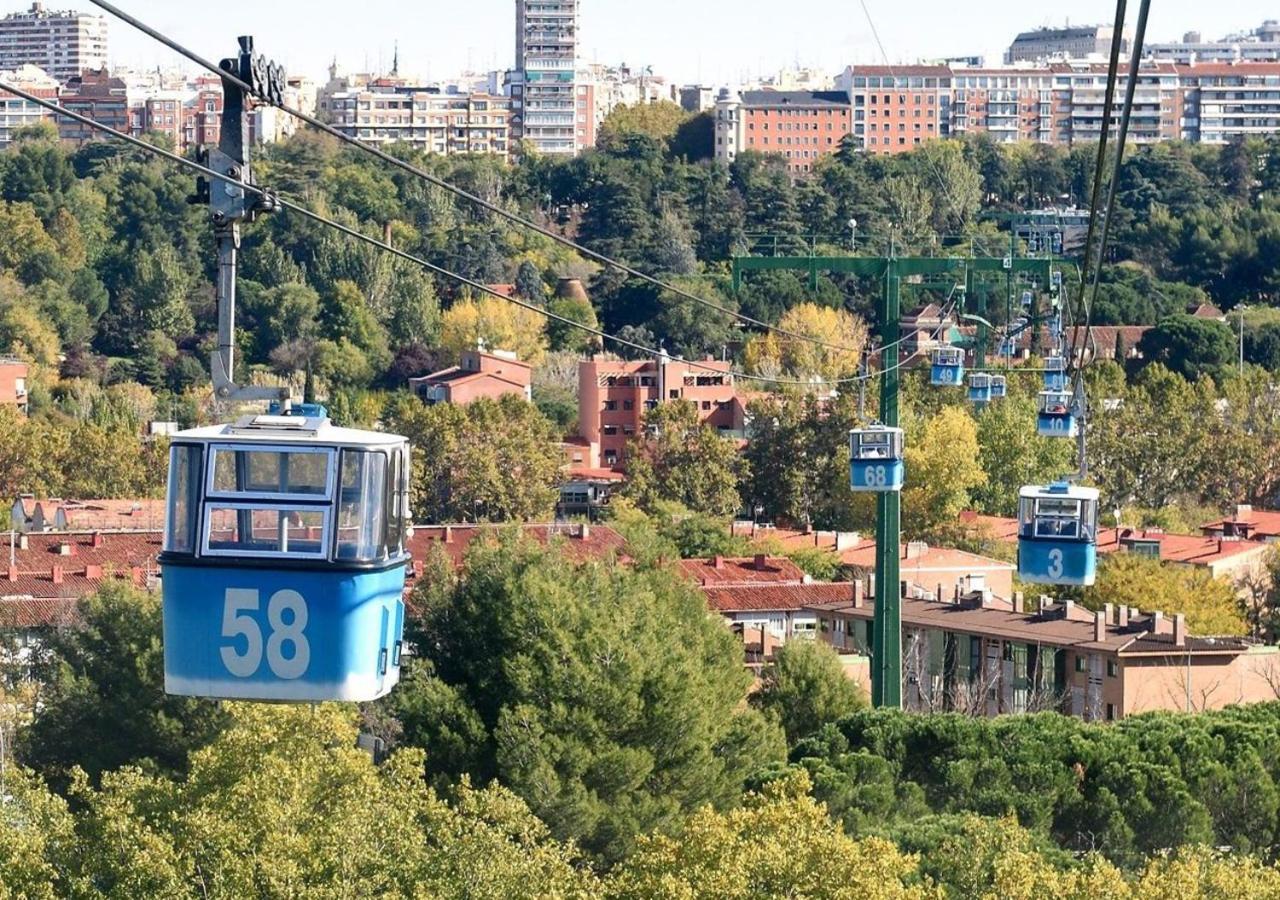 Aires De Toledo-Parque Warner Y Madrid En Familia Leilighet Eksteriør bilde